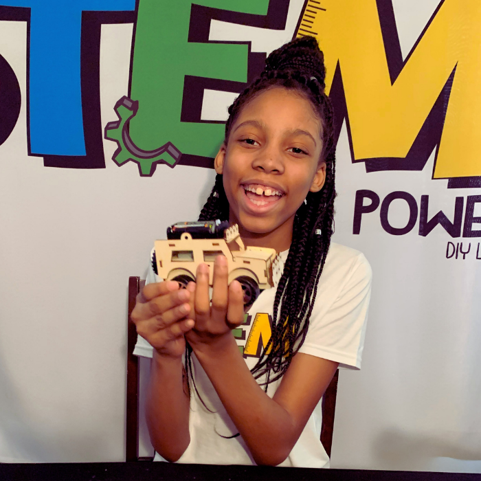Toys, play toys, sustainable toys, eco-friendly, learning toys, stem box, steam box, stem kit, steam kit, educational toys, building toys, stem powered kits, learning at home, stem for kids, invitation to play, invitation to lean, play at home, stem club